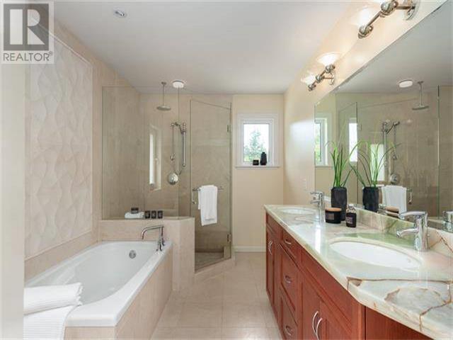 41xx Burkehill Road, West Vancouver, British Columbia  V7V 3M4 - Photo 17 - R2816249
