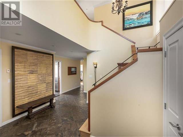 41xx Burkehill Road, West Vancouver, British Columbia  V7V 3M4 - Photo 28 - R2816249