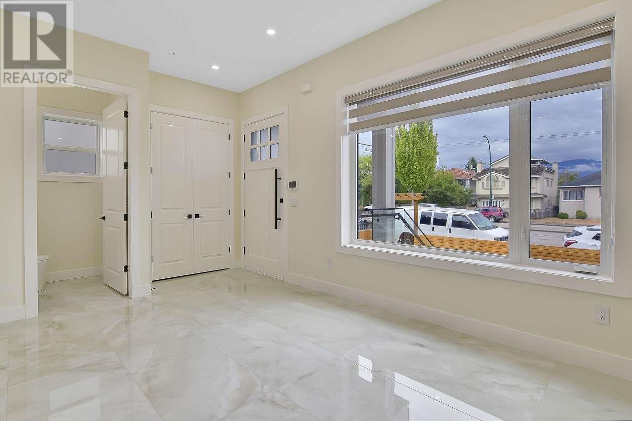 2866 Mcgill Street, Vancouver, British Columbia  V5K 1H6 - Photo 6 - R2816022