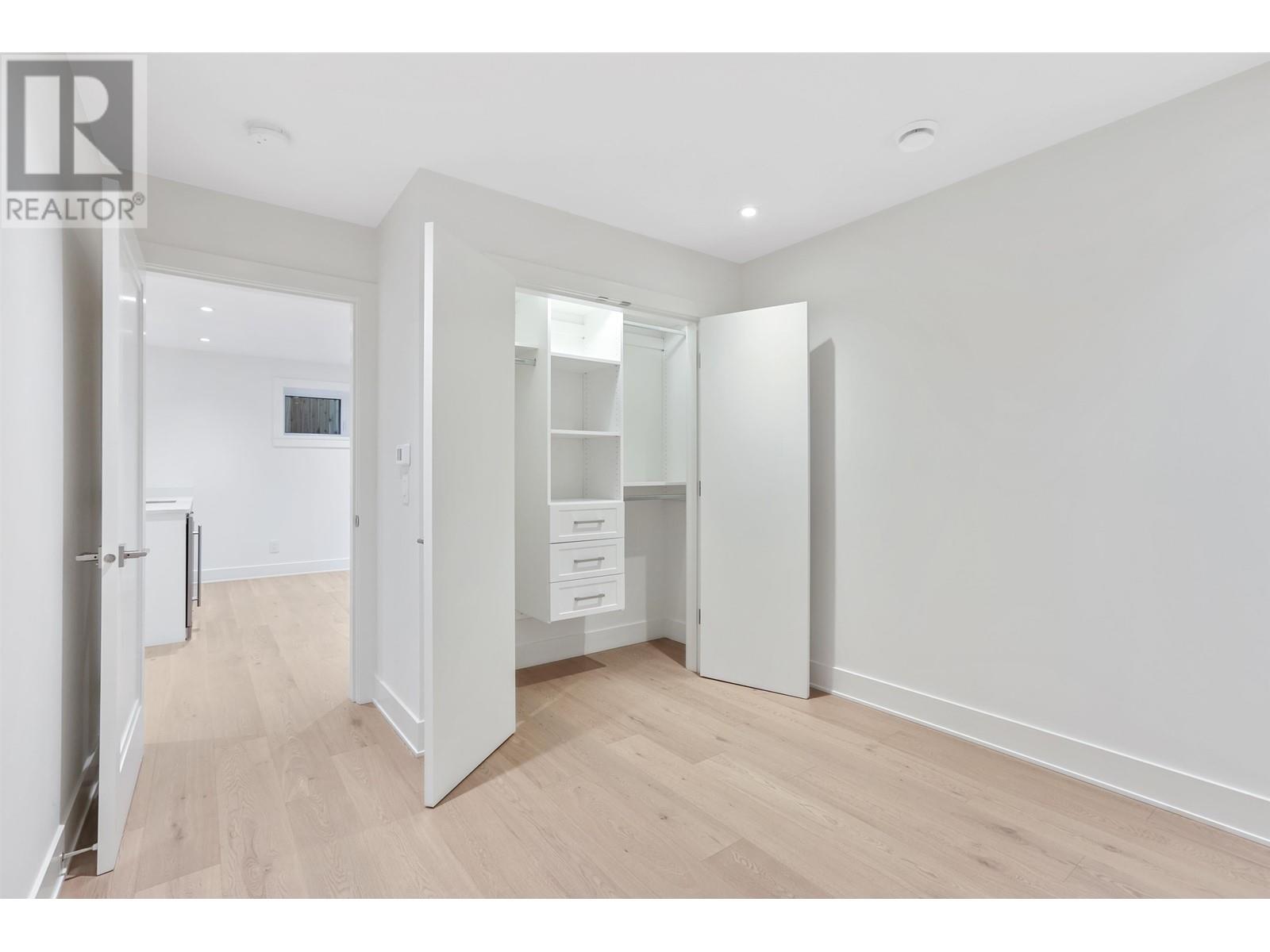 2608 W 6th Avenue, Vancouver, British Columbia  V6K 3S8 - Photo 27 - R2815975