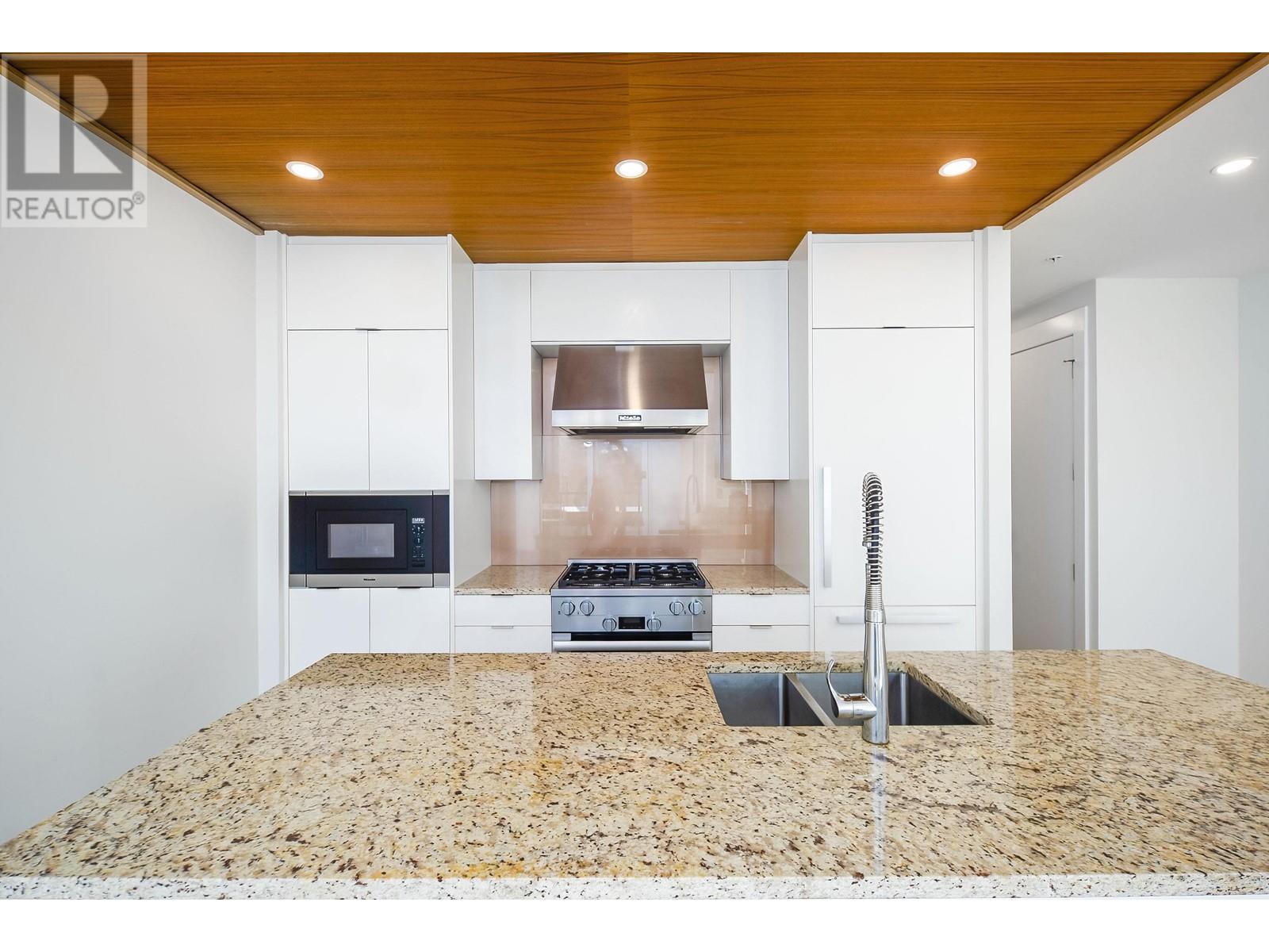 306 6687 Nelson Avenue, Vancouver, British Columbia  V7W 2B2 - Photo 4 - R2815885
