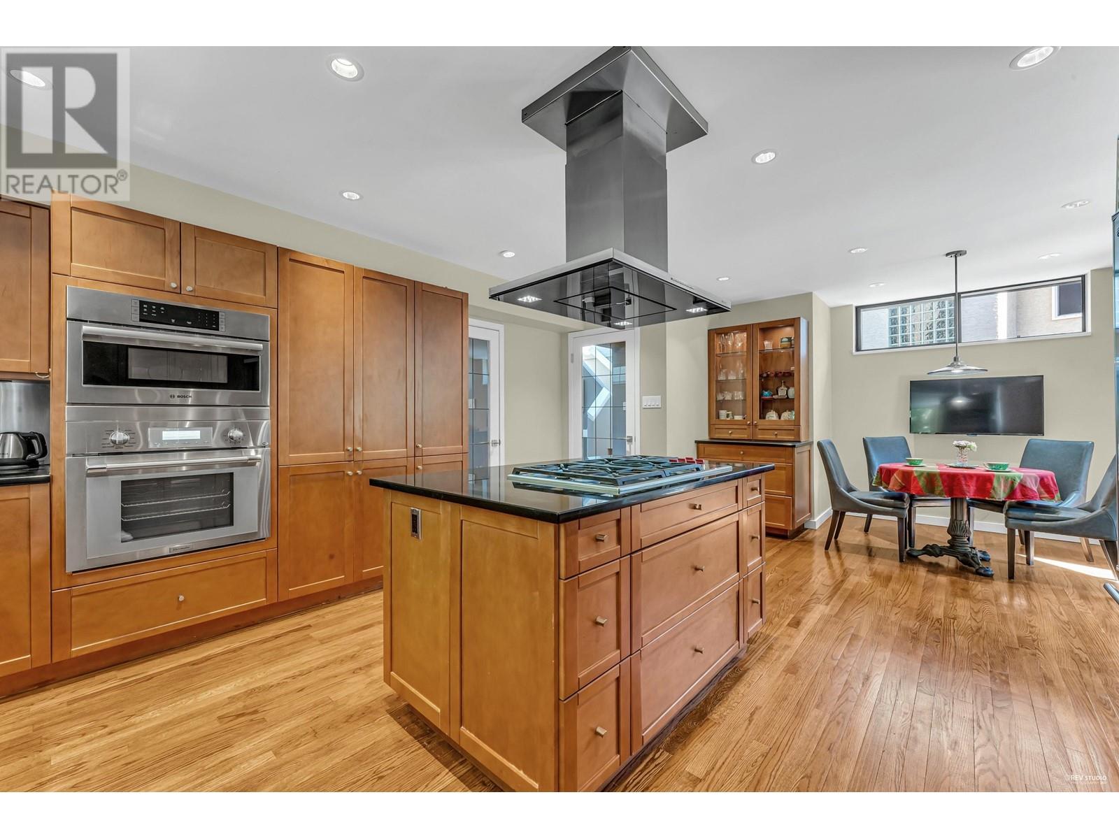 5473 Monte Bre Crescent, West Vancouver, British Columbia  V7W 3A7 - Photo 18 - R2814943