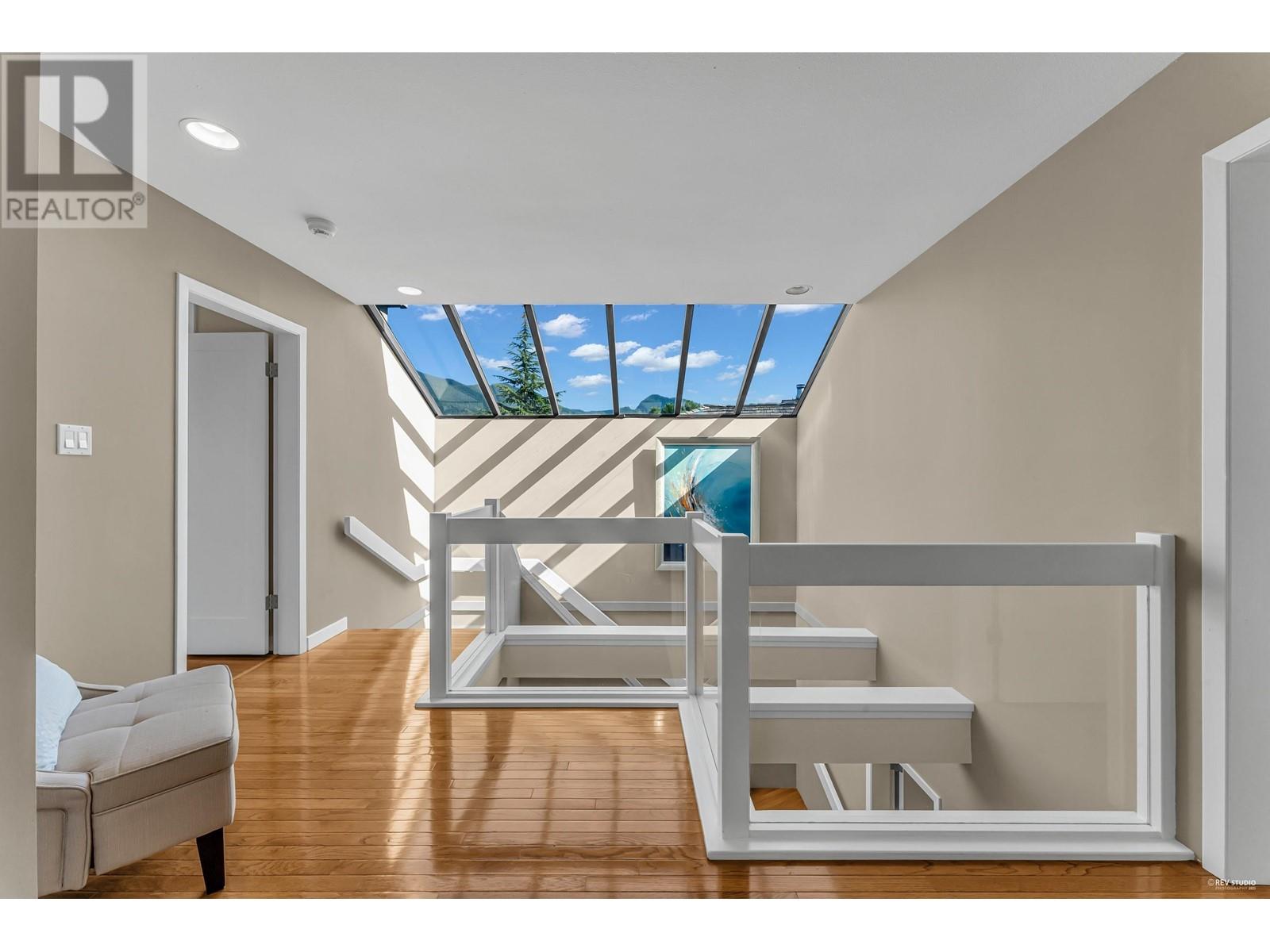 5473 Monte Bre Crescent, West Vancouver, British Columbia  V7W 3A7 - Photo 31 - R2814943