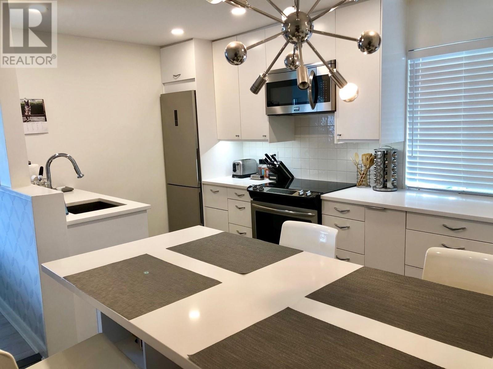 302 1355 W 4th Avenue, Vancouver, British Columbia  V6H 3Y8 - Photo 6 - R2813595