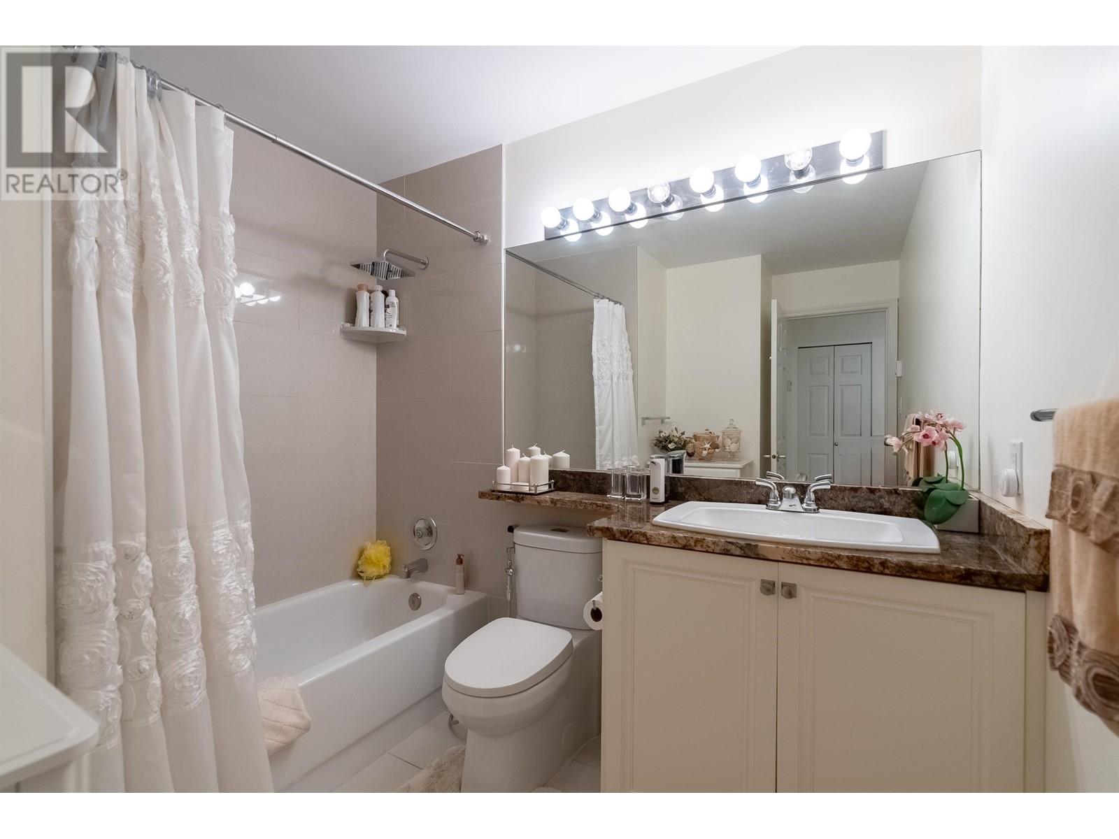 14 2425 Edgemont Boulevard, North Vancouver, British Columbia  V7P 2L2 - Photo 17 - R2816182