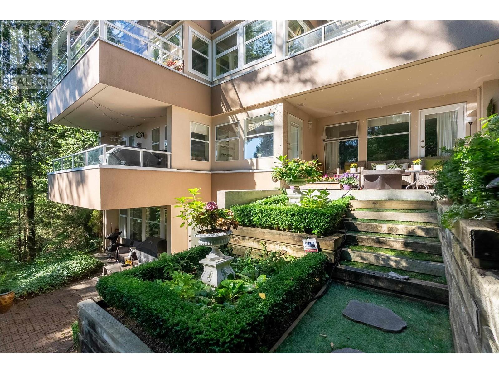 14 2425 EDGEMONT BOULEVARD, north vancouver, British Columbia