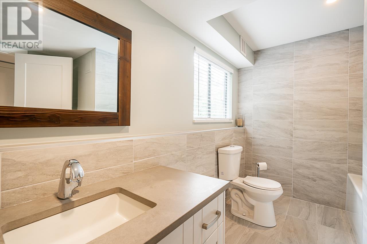 6 Elsdon Bay, Port Moody, British Columbia  V3H 3Z2 - Photo 30 - R2814301