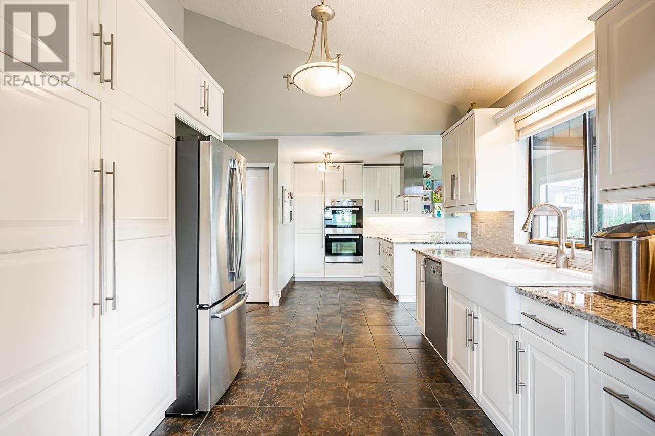 6 Elsdon Bay, Port Moody, British Columbia  V3H 3Z2 - Photo 11 - R2814301