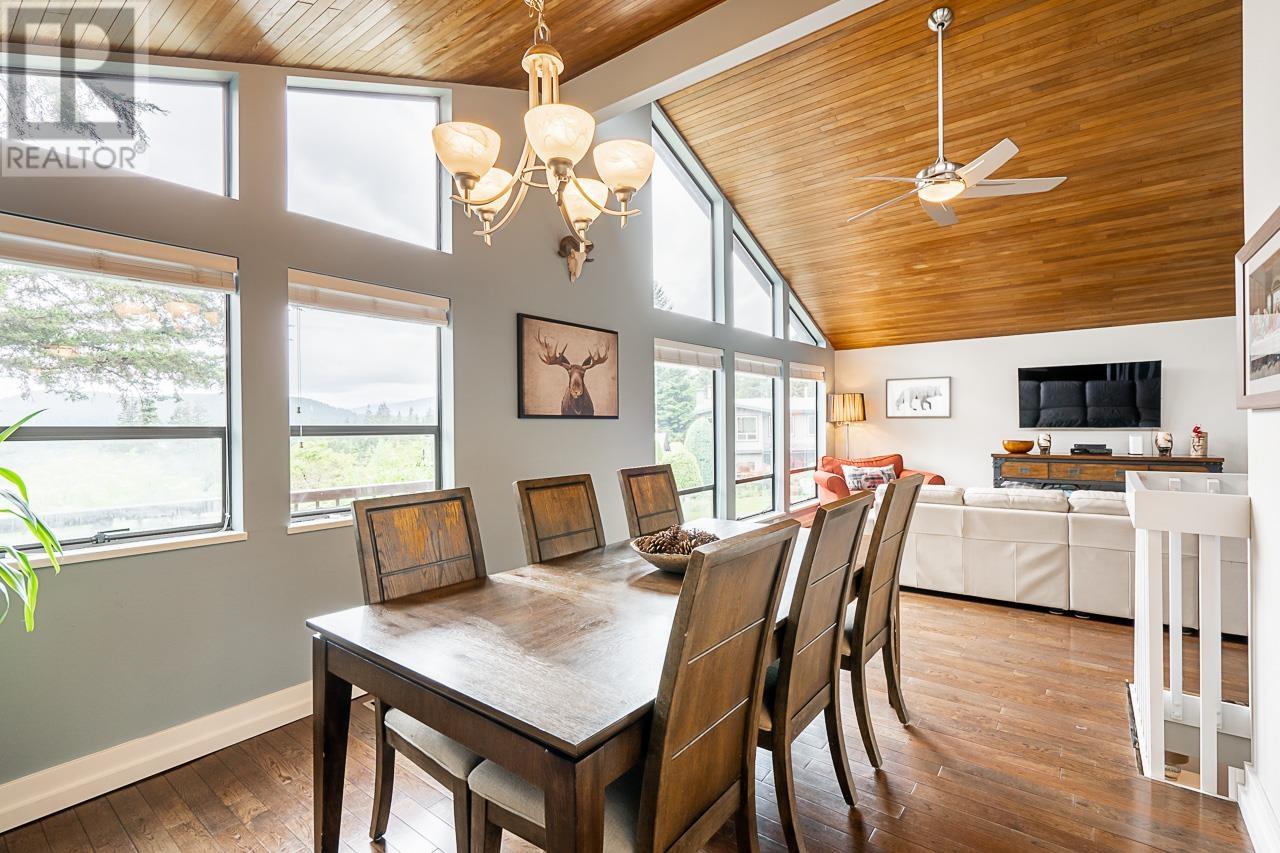 6 Elsdon Bay, Port Moody, British Columbia  V3H 3Z2 - Photo 10 - R2814301