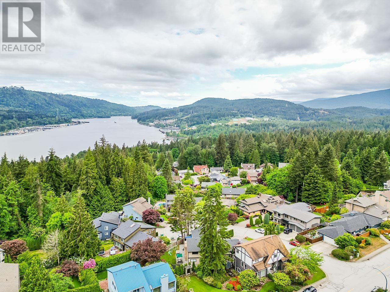 6 Elsdon Bay, Port Moody, British Columbia  V3H 3Z2 - Photo 37 - R2814301