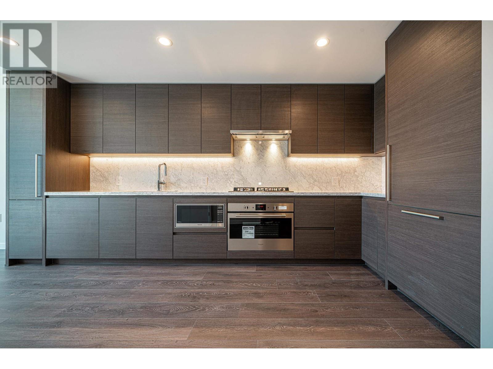 603 308 Morrissey Road, Port Moody, British Columbia  V3H 0M2 - Photo 4 - R2815997