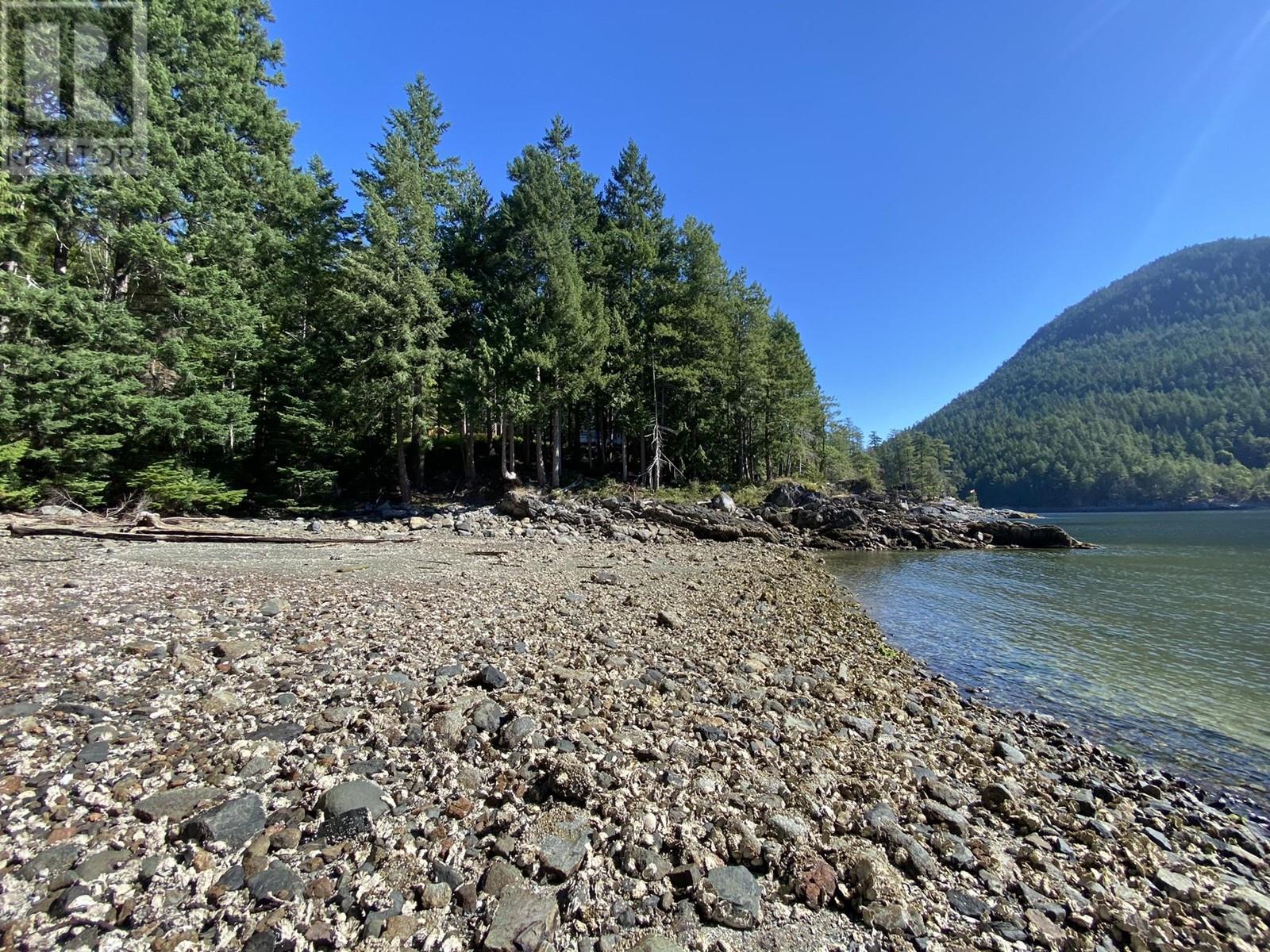 Lt25&26 Hardy Island, Sechelt, British Columbia  V0V 0V0 - Photo 37 - R2816081