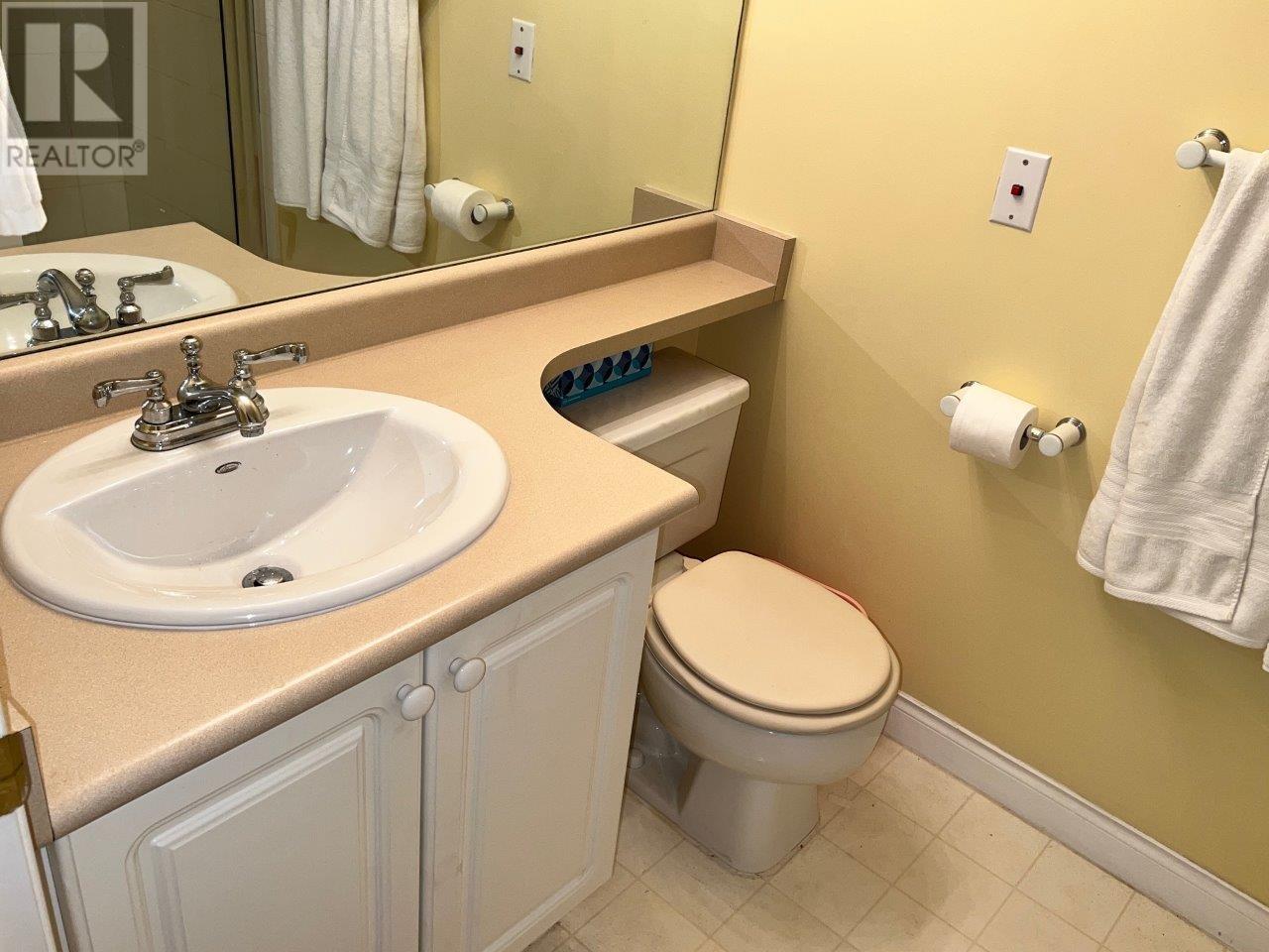 202 2985 Princess Crescent, Coquitlam, British Columbia  V3B 7P3 - Photo 13 - R2816241