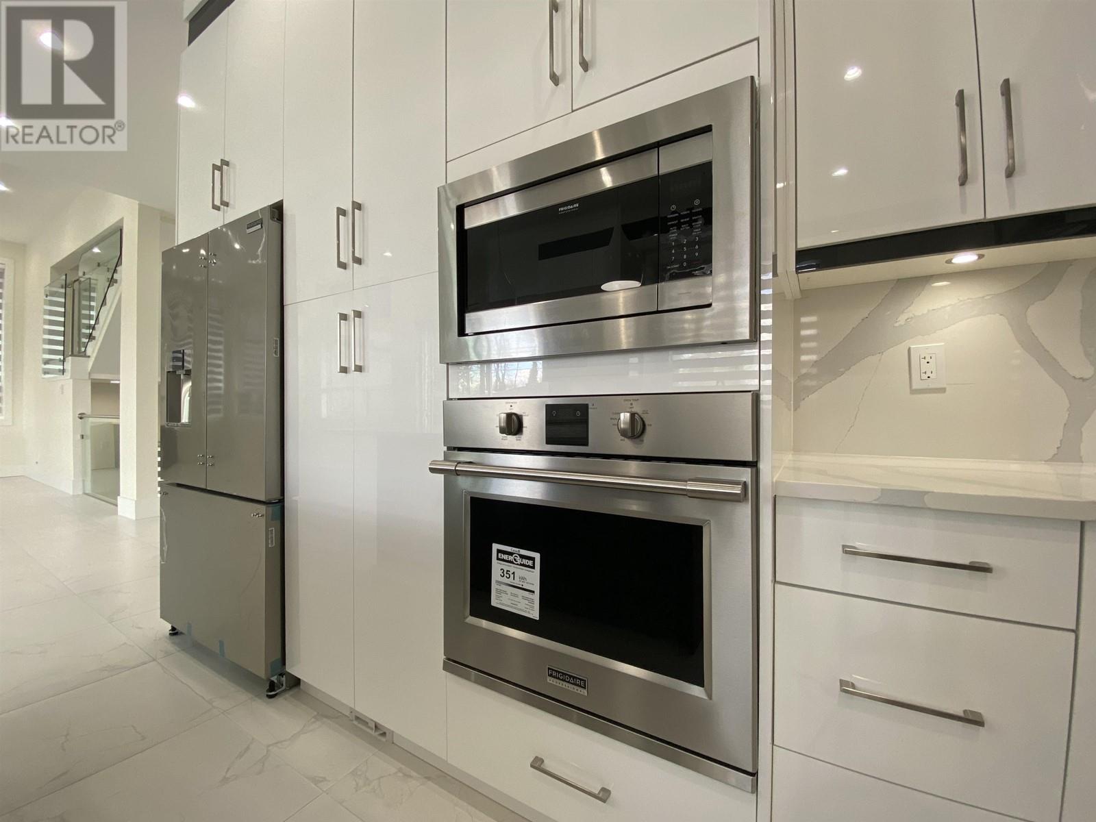 5316 Claude Avenue, Burnaby, British Columbia  V5E 2M5 - Photo 10 - R2763285