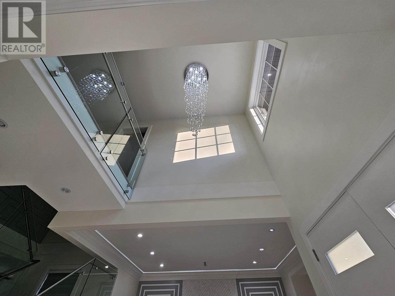 5316 Claude Avenue, Burnaby, British Columbia  V5E 2M5 - Photo 32 - R2763285