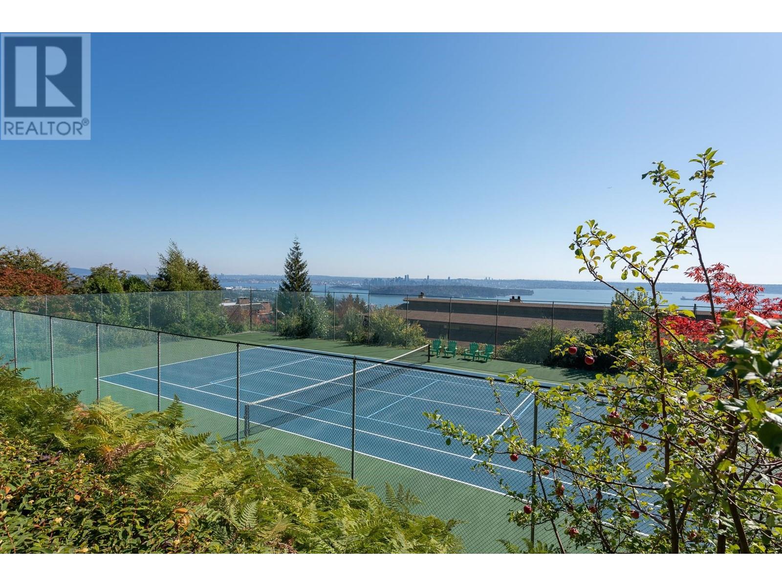 23 2238 Folkestone Way, West Vancouver, British Columbia  V7S 2X7 - Photo 33 - R2814506