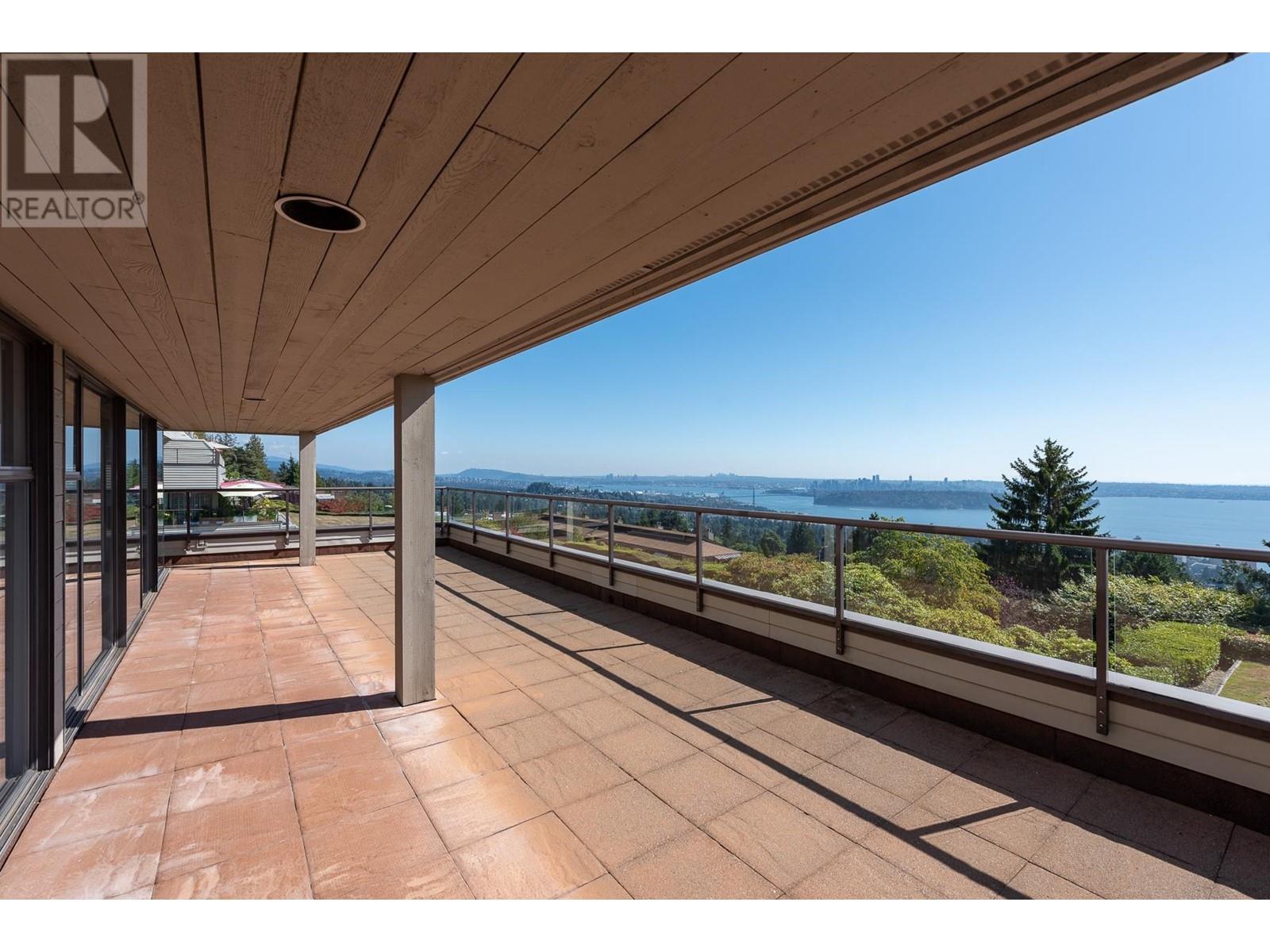 23 2238 Folkestone Way, West Vancouver, British Columbia  V7S 2X7 - Photo 6 - R2814506