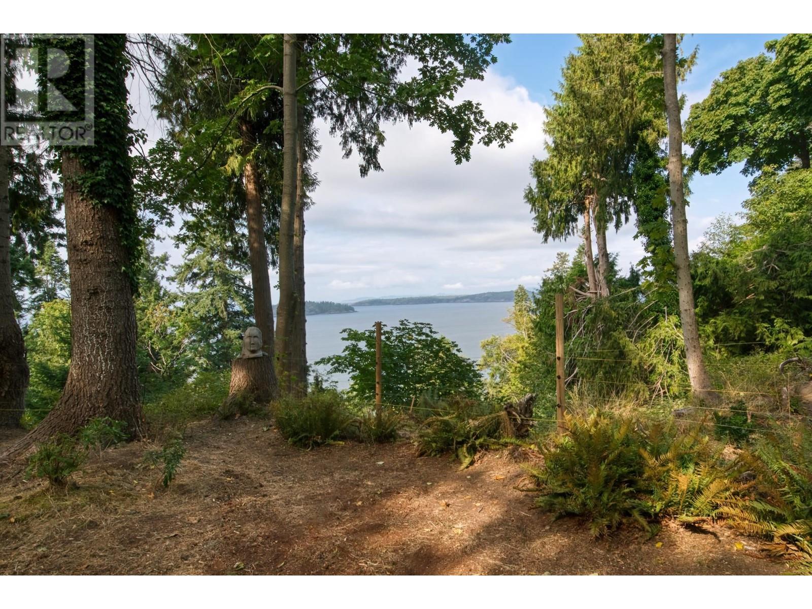 8083 Redrooffs Road, Halfmoon Bay, British Columbia  V7Z 1C7 - Photo 32 - R2813773