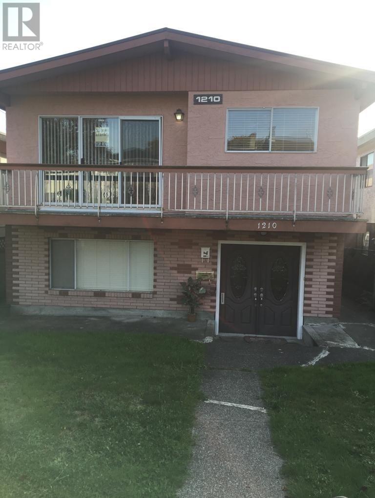 1210 E 63rd Avenue, Vancouver, British Columbia  V5X 2L4 - Photo 1 - R2810693