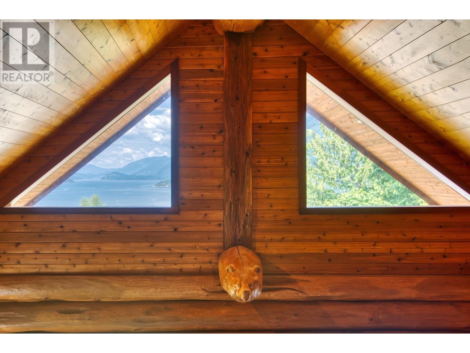 5895 Skookumchuk Road, Sechelt, British Columbia  V7Z 0E1 - Photo 35 - R2794064