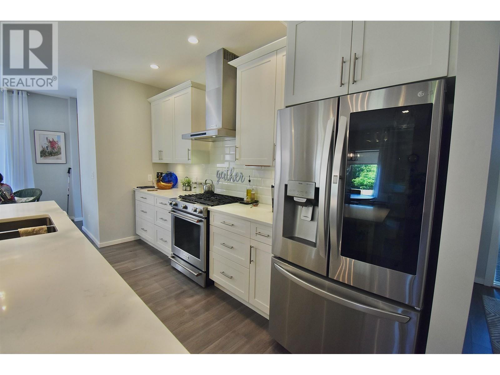 1436 Moondance Place, Gibsons, British Columbia  V0N 1V5 - Photo 12 - R2816325