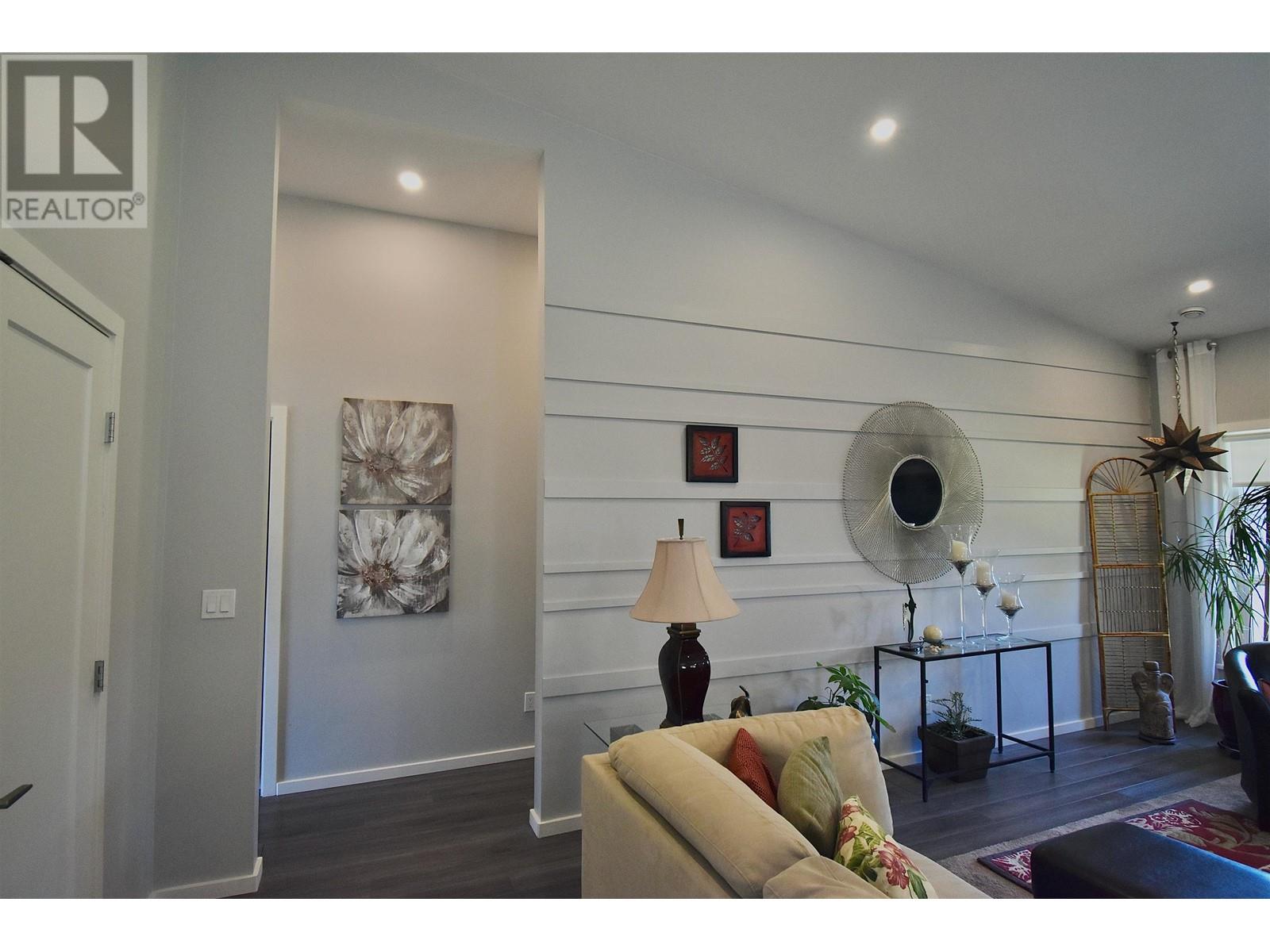 1436 Moondance Place, Gibsons, British Columbia  V0N 1V5 - Photo 17 - R2816325