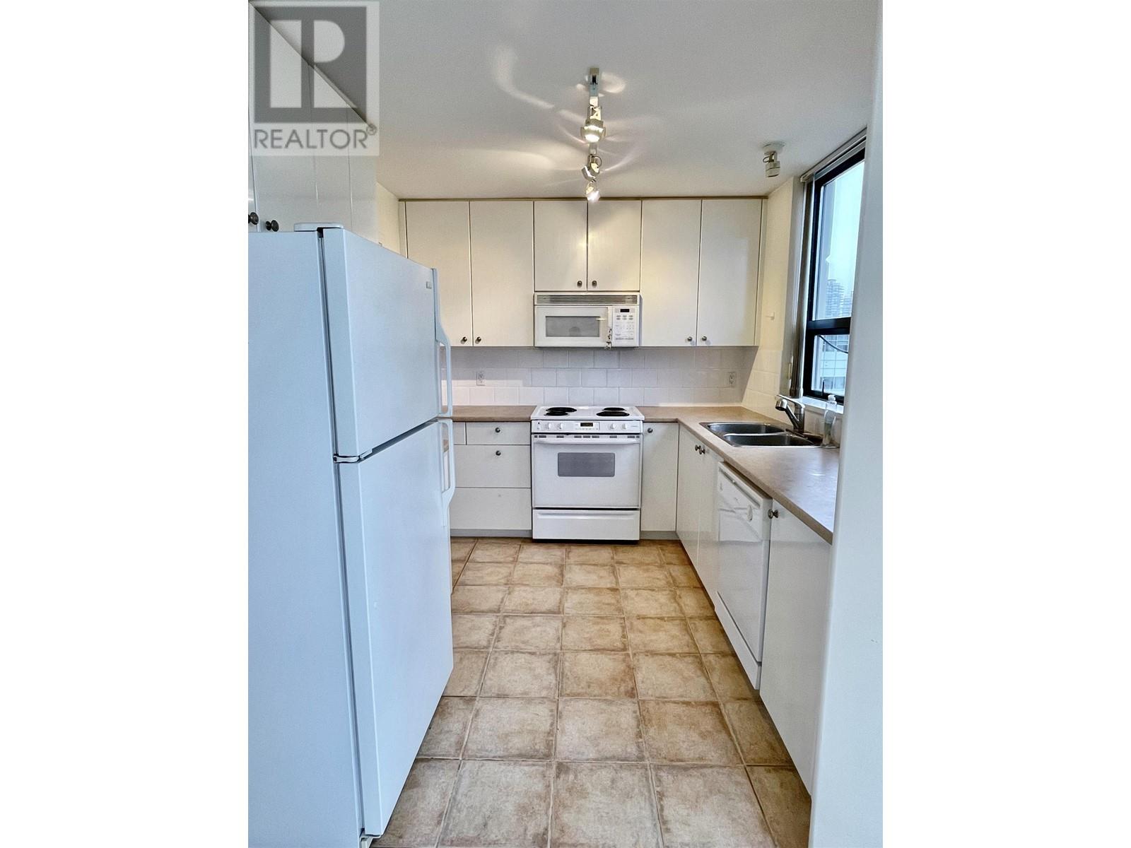 1005 4567 Hazel Street, Burnaby, British Columbia  V5H 4V4 - Photo 7 - R2816086