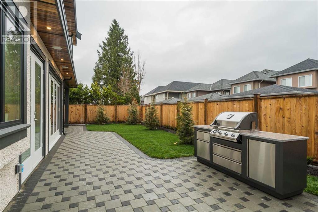 8340 Alanmore Place, Richmond, British Columbia  V7C 2C1 - Photo 13 - R2816277