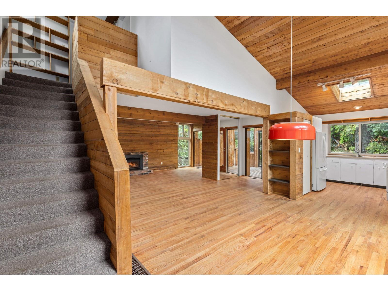 6450 Imperial Avenue, West Vancouver, British Columbia  V7W 2J6 - Photo 14 - R2816362