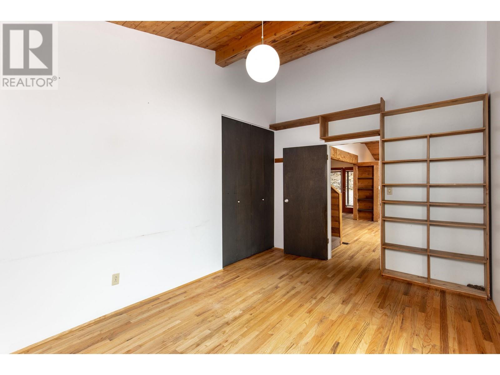 6450 Imperial Avenue, West Vancouver, British Columbia  V7W 2J6 - Photo 20 - R2816362