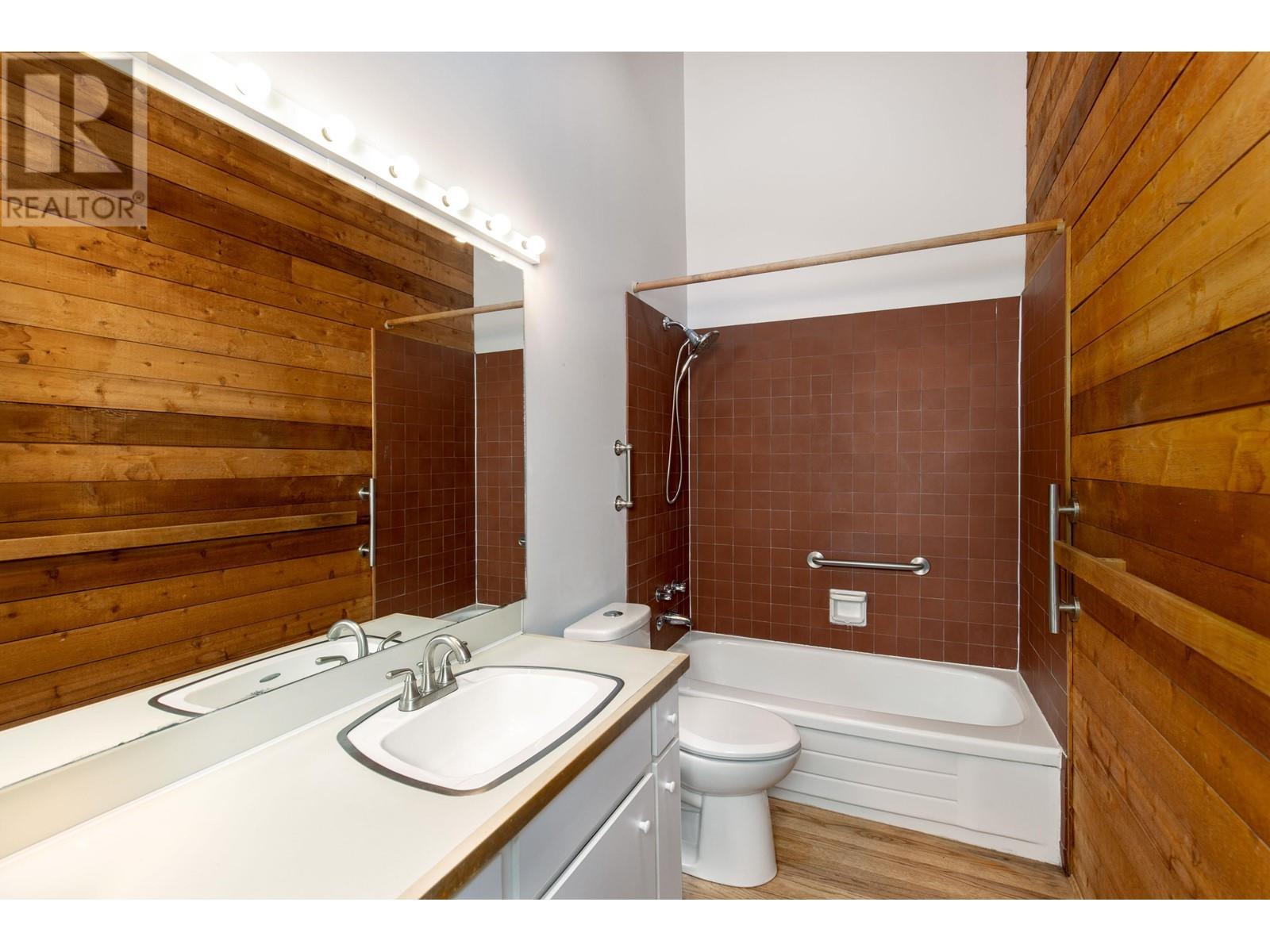 6450 Imperial Avenue, West Vancouver, British Columbia  V7W 2J6 - Photo 21 - R2816362