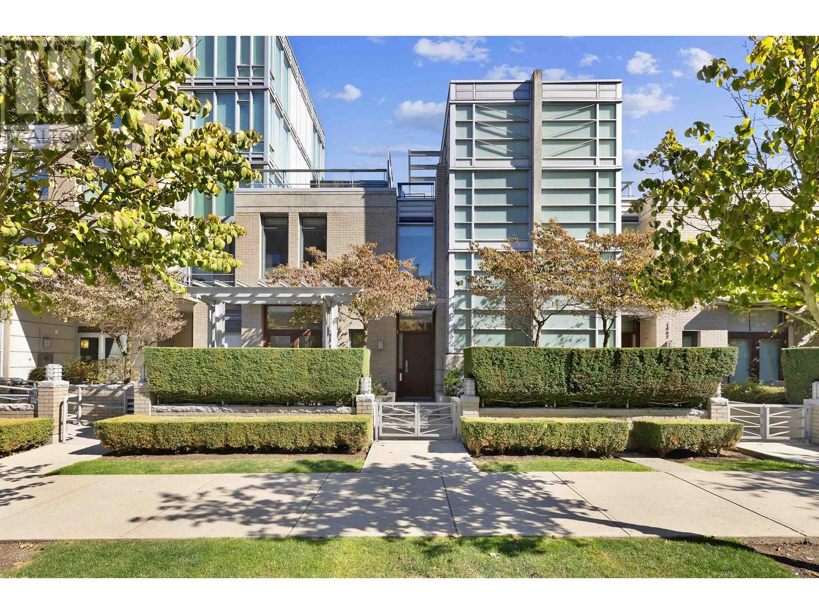 1975 Alberni Street, Vancouver, British Columbia  V6G 0A2 - Photo 1 - R2816266