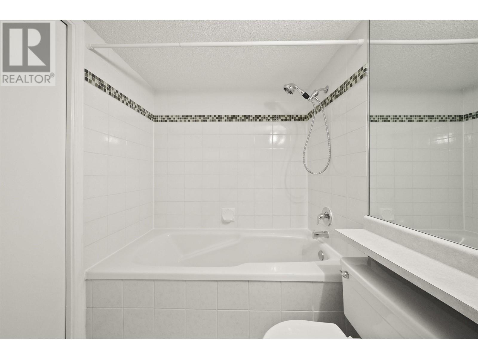 304 1190 Pipeline Road, Coquitlam, British Columbia  V3B 7T9 - Photo 18 - R2815993