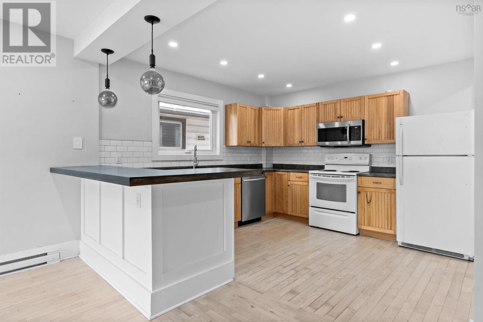 3346 Isleville Street, Halifax, Nova Scotia  B3K 3Y8 - Photo 11 - 202318921