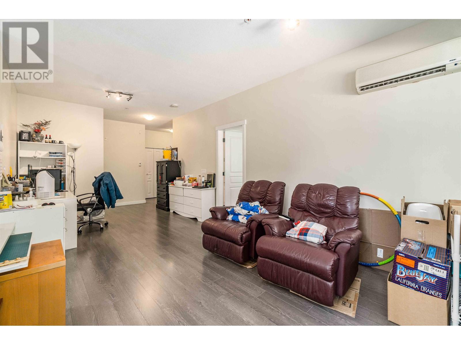 130 9399 Odlin Road, Richmond, British Columbia  V6X 0J6 - Photo 5 - R2816411