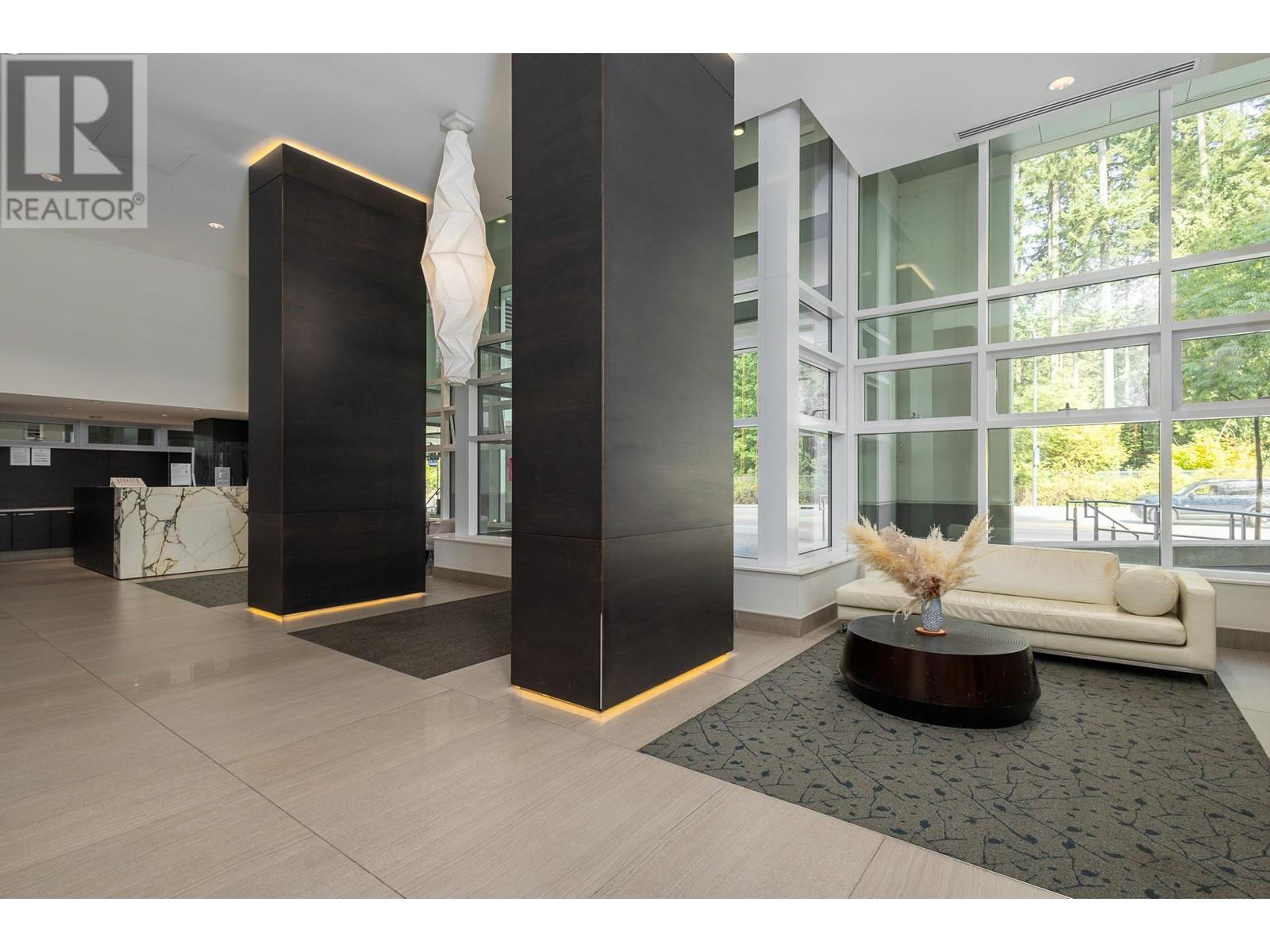 1805 3080 Lincoln Avenue, Coquitlam, British Columbia  V3B 0L9 - Photo 2 - R2816449