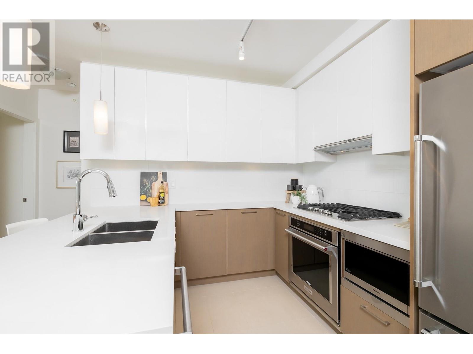 1805 3080 Lincoln Avenue, Coquitlam, British Columbia  V3B 0L9 - Photo 9 - R2816449
