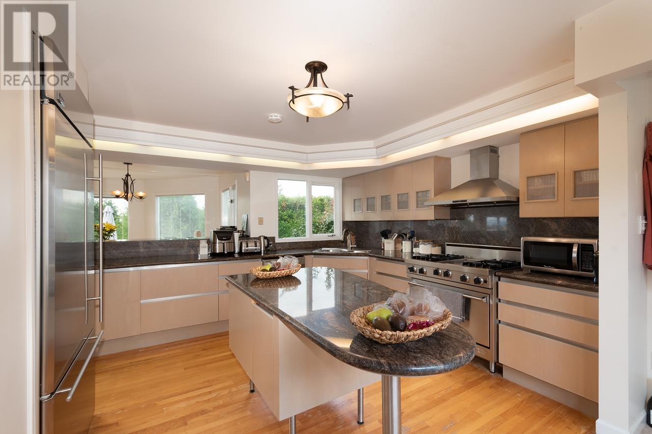 2522 Palmerston Avenue, West Vancouver, British Columbia  V7V 2W5 - Photo 10 - R2816367