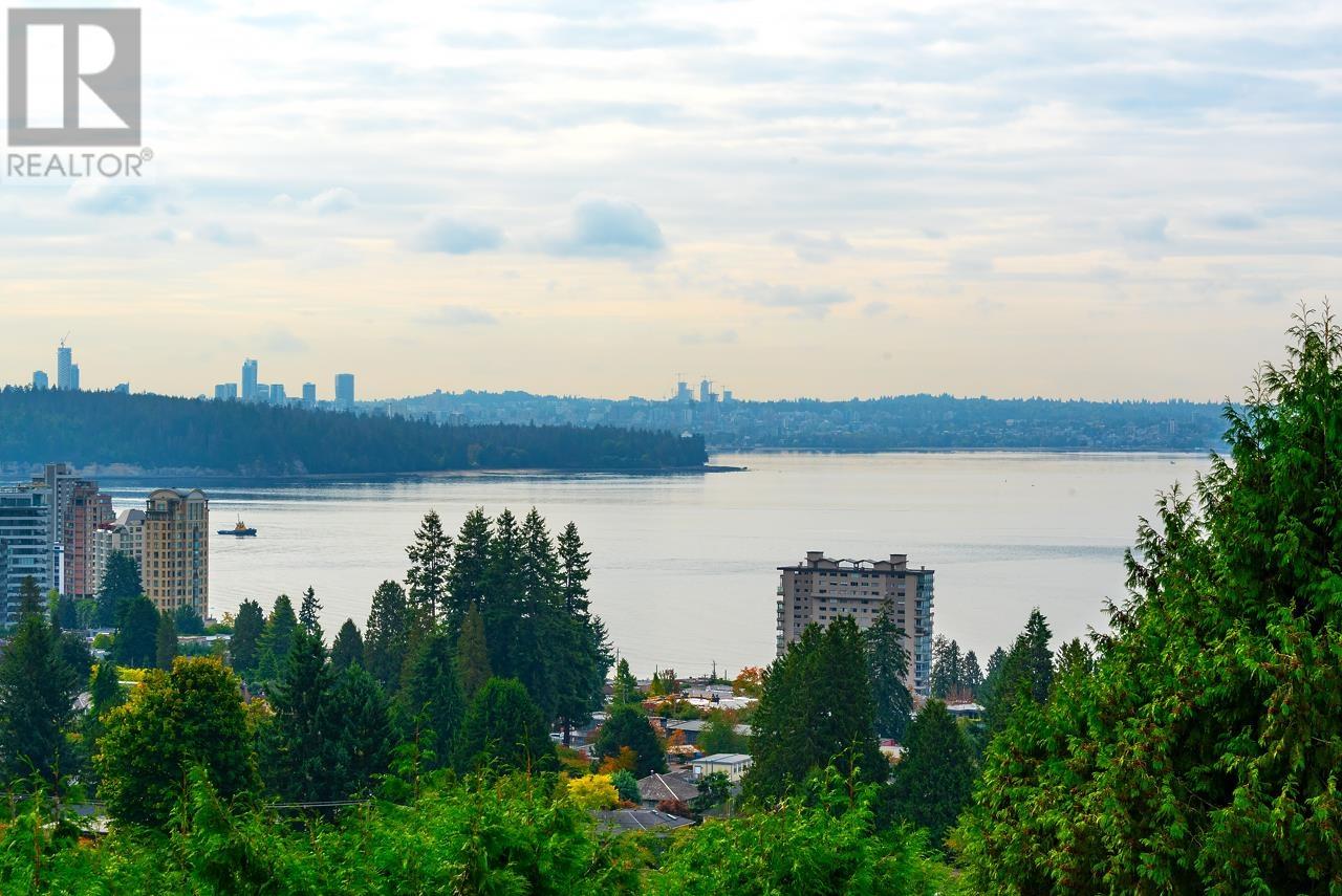 2522 Palmerston Avenue, West Vancouver, British Columbia  V7V 2W5 - Photo 25 - R2816367
