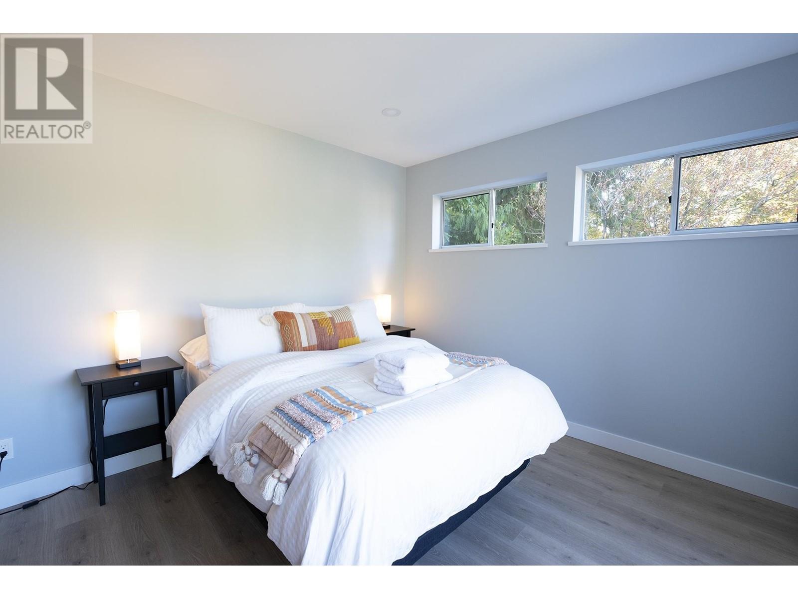 12848 Gilden Road, Pender Harbour, British Columbia  V0N 2H1 - Photo 13 - R2816396