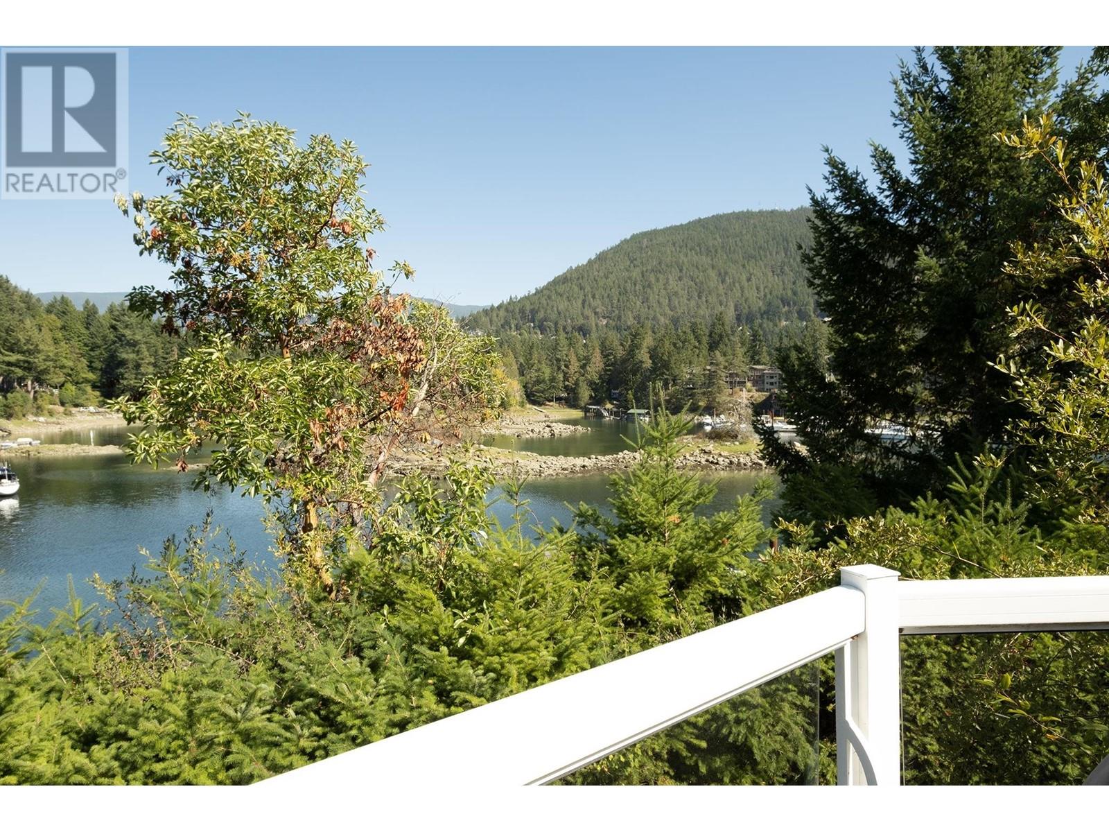 12848 Gilden Road, Pender Harbour, British Columbia  V0N 2H1 - Photo 27 - R2816396