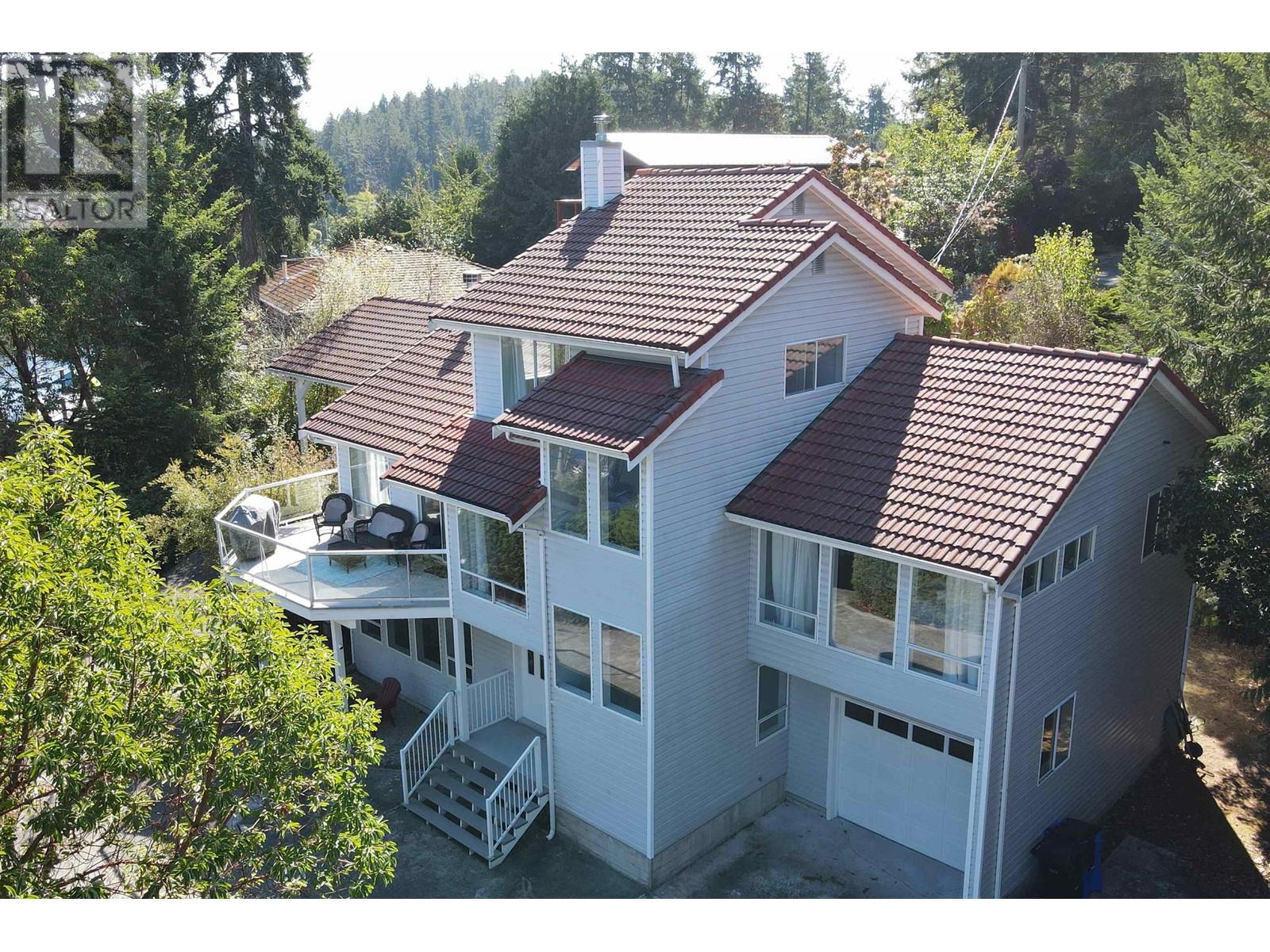 12848 Gilden Road, Pender Harbour, British Columbia  V0N 2H1 - Photo 31 - R2816396