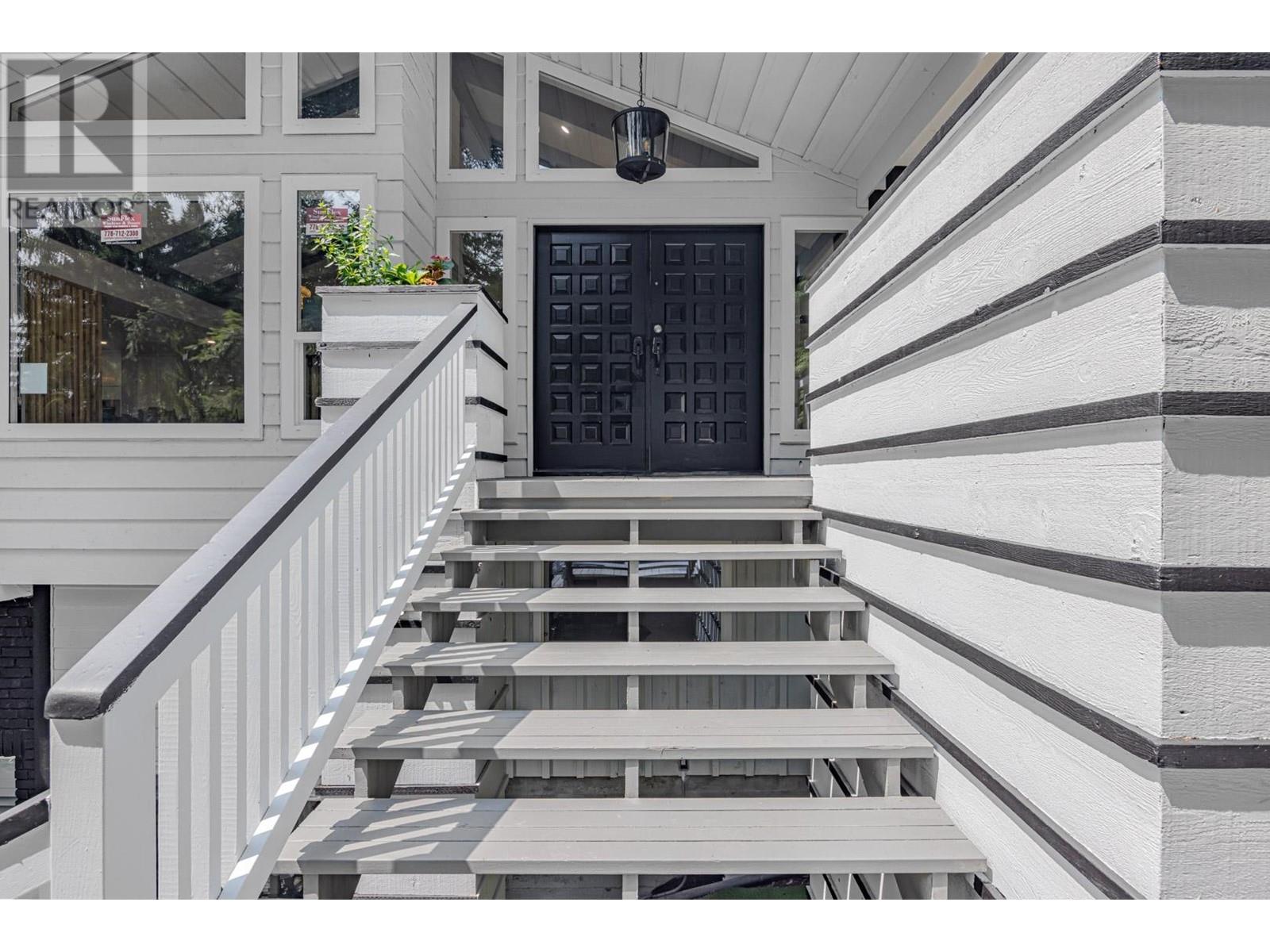 4621 Caulfeild Drive, West Vancouver, British Columbia  V7W 1E9 - Photo 2 - R2816427
