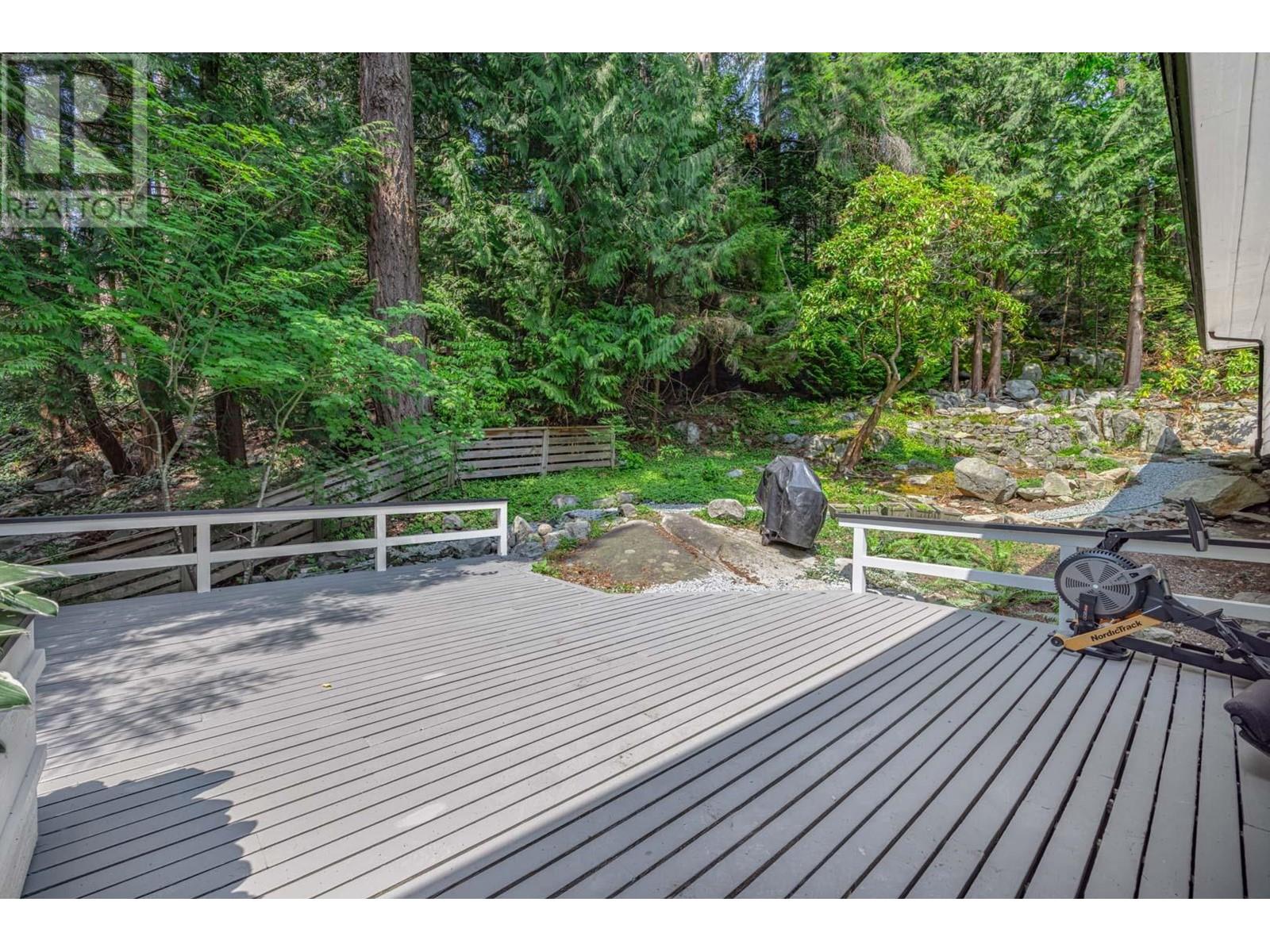 4621 Caulfeild Drive, West Vancouver, British Columbia  V7W 1E9 - Photo 32 - R2816427