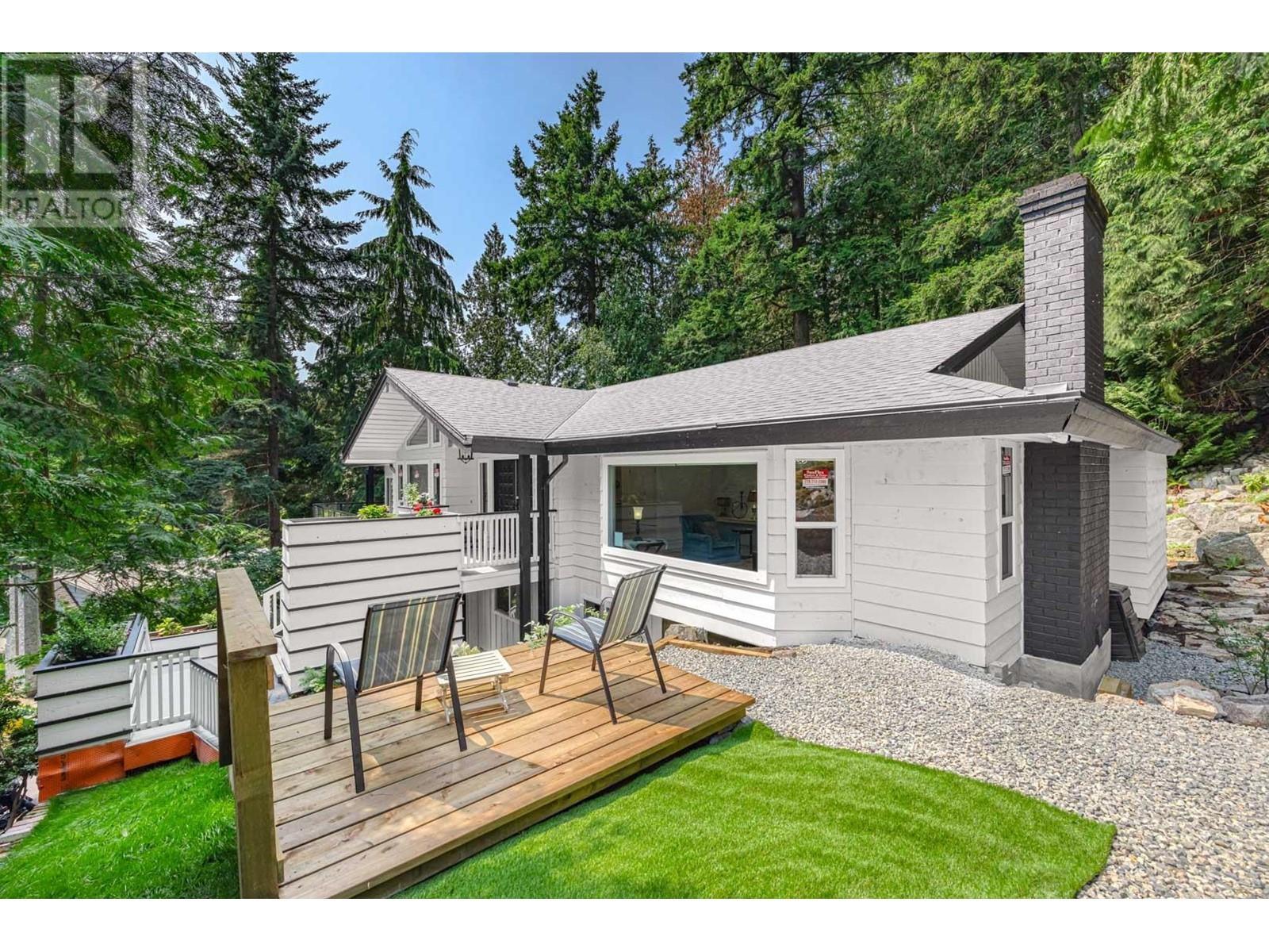 4621 Caulfeild Drive, West Vancouver, British Columbia  V7W 1E9 - Photo 35 - R2816427