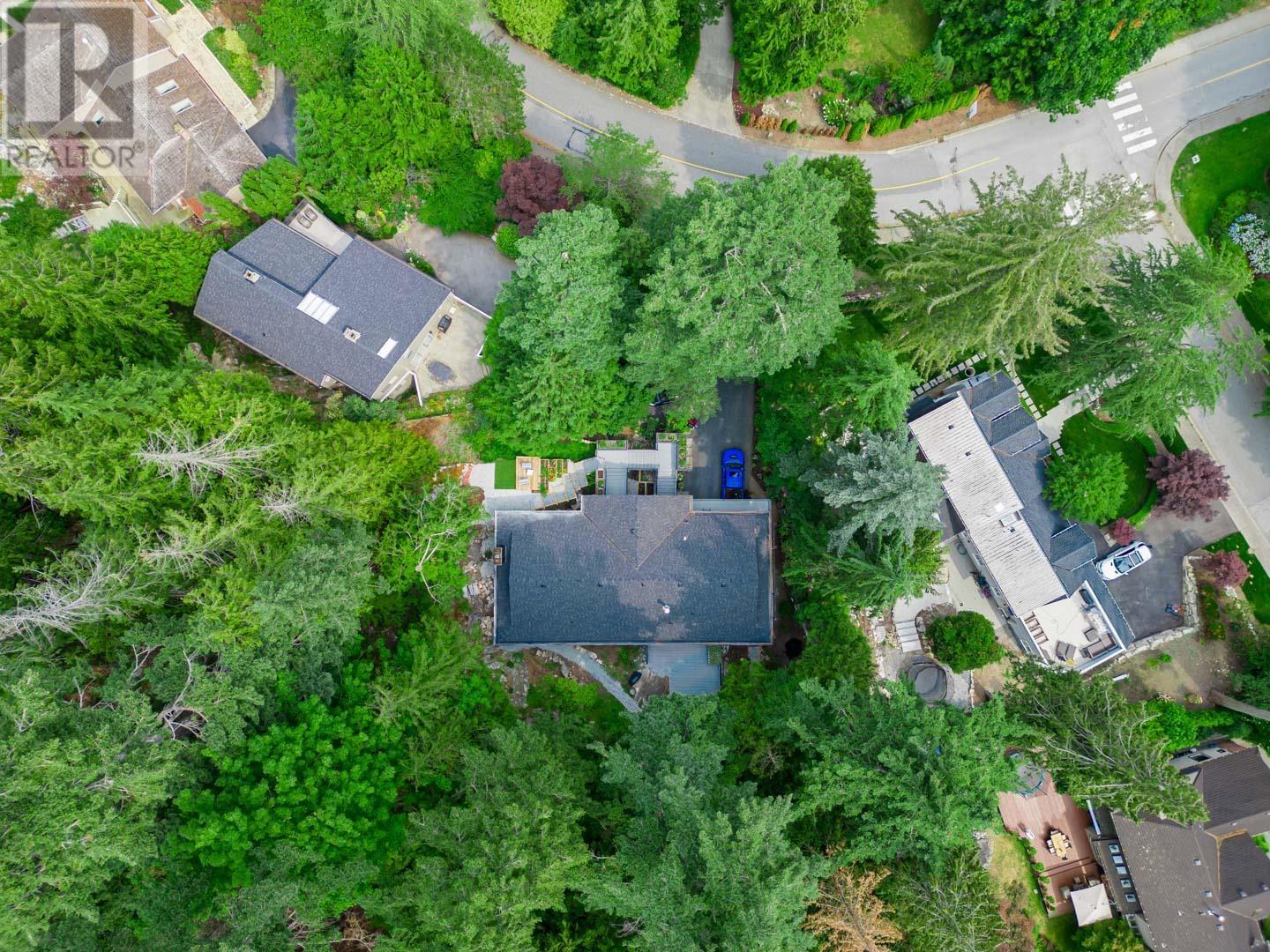 4621 Caulfeild Drive, West Vancouver, British Columbia  V7W 1E9 - Photo 39 - R2816427