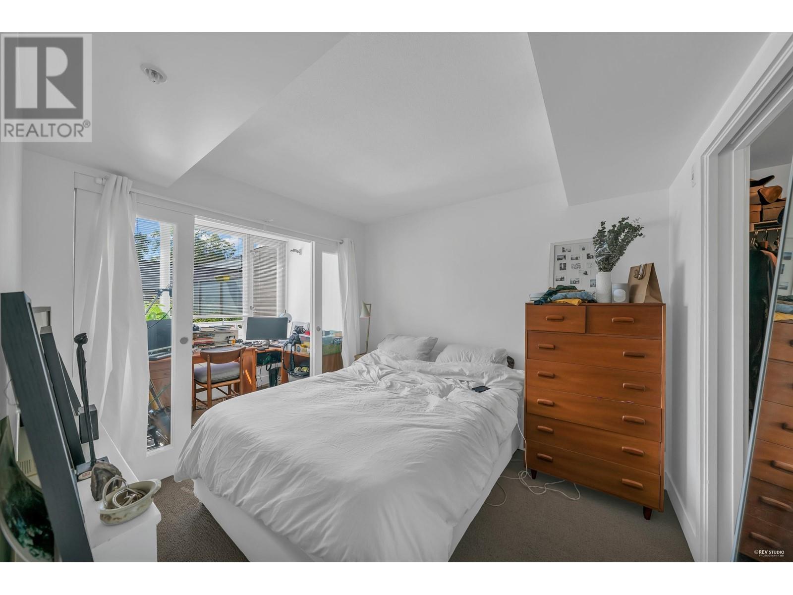 229 2008 Pine Street, Vancouver, British Columbia  V6J 0B8 - Photo 9 - R2816382