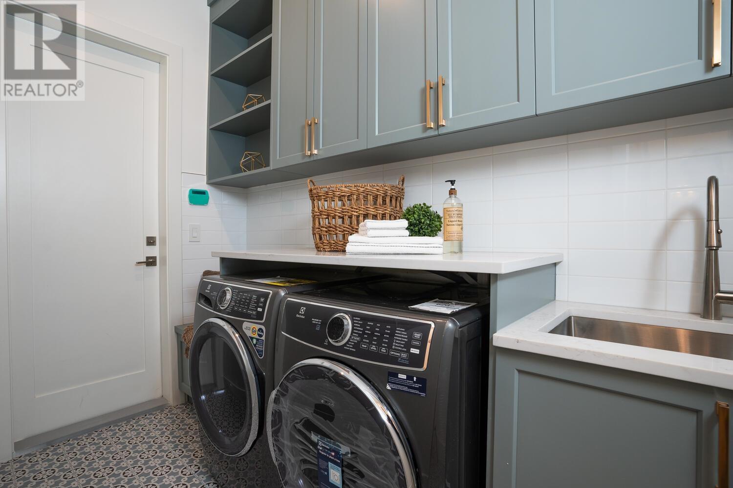 4888 44b Avenue, Delta, British Columbia  V4K 1H8 - Photo 15 - R2795205