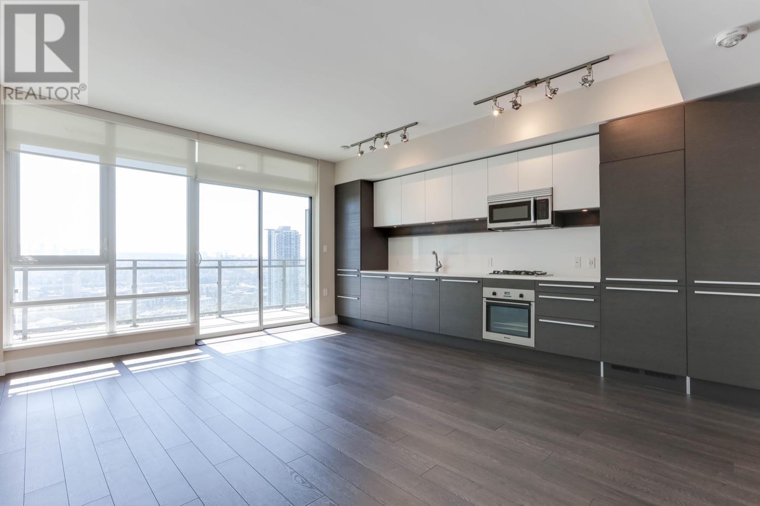 2408 2008 Rosser Avenue, Burnaby, British Columbia  V5C 0H8 - Photo 4 - R2816482