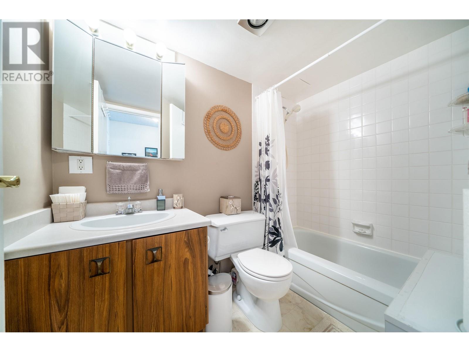 204 2119 Bellevue Avenue, West Vancouver, British Columbia  V7V 1C2 - Photo 16 - R2816488